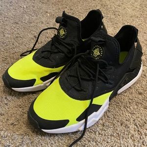 Nike air Huarache drift ‘black/volt’